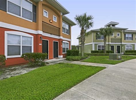 105 Spring Lake Ct #203, <strong>Vero Beach</strong>, FL 32962. . Vero beach apartments for rent under 750 a mo